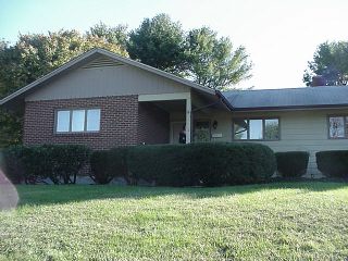 1002 Mountain Lake Ave, Pearisburg, VA