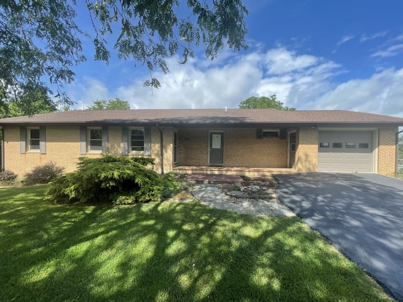 1729 Mountainside Drive, Blacksburg, VA